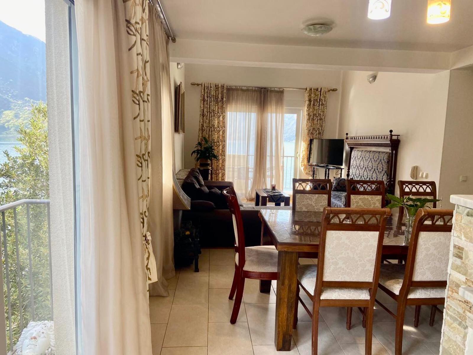 Apartment Ivanisevic 2 コトル エクステリア 写真
